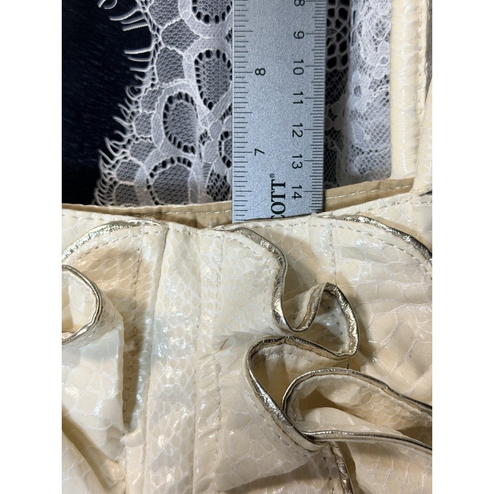 SR SQUARED BY SONDRA ROBERTS LAYERED RUFFLES SNAKESKIN TEXTURE HANDBAG (A2958) - Picture 7 of 12